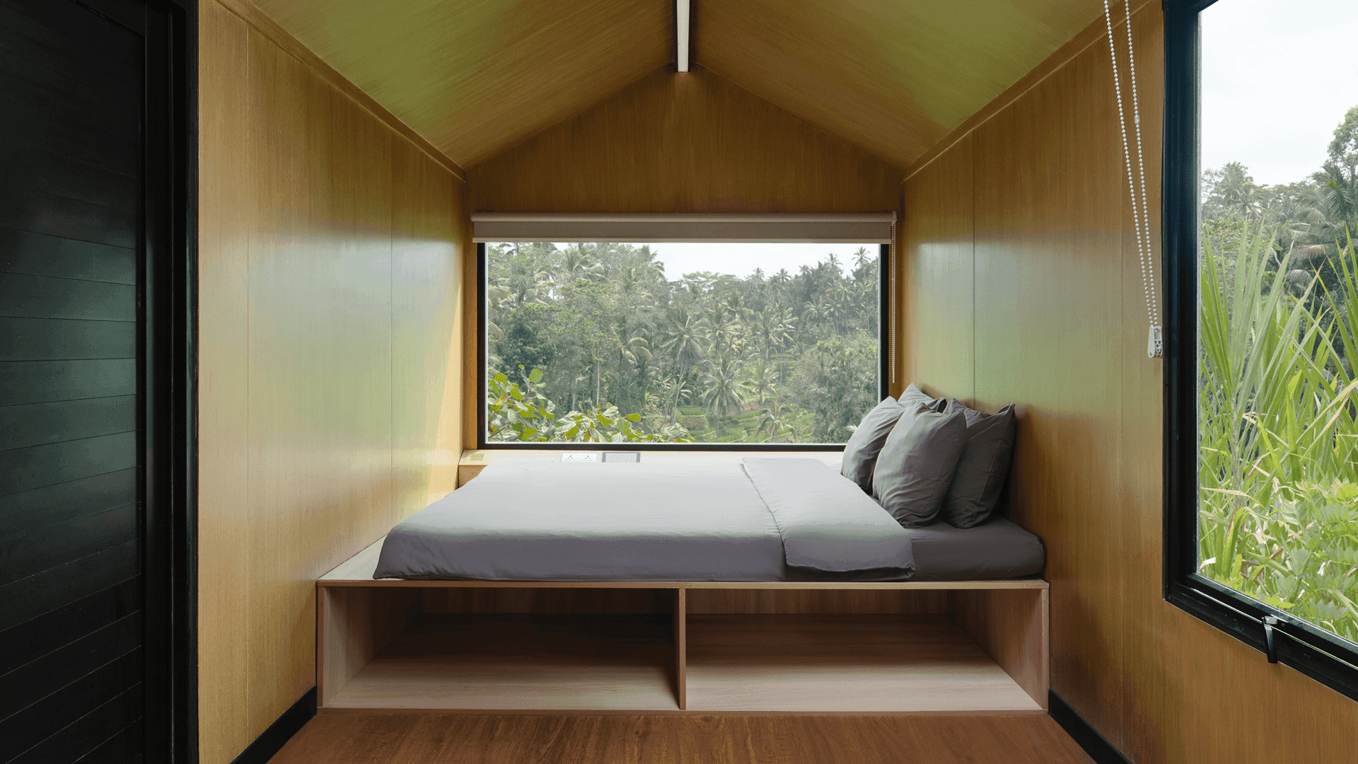 Ubud Tour C Rice Terrace - Rumah Bali Batuan - Batuan Temple - Waterfall