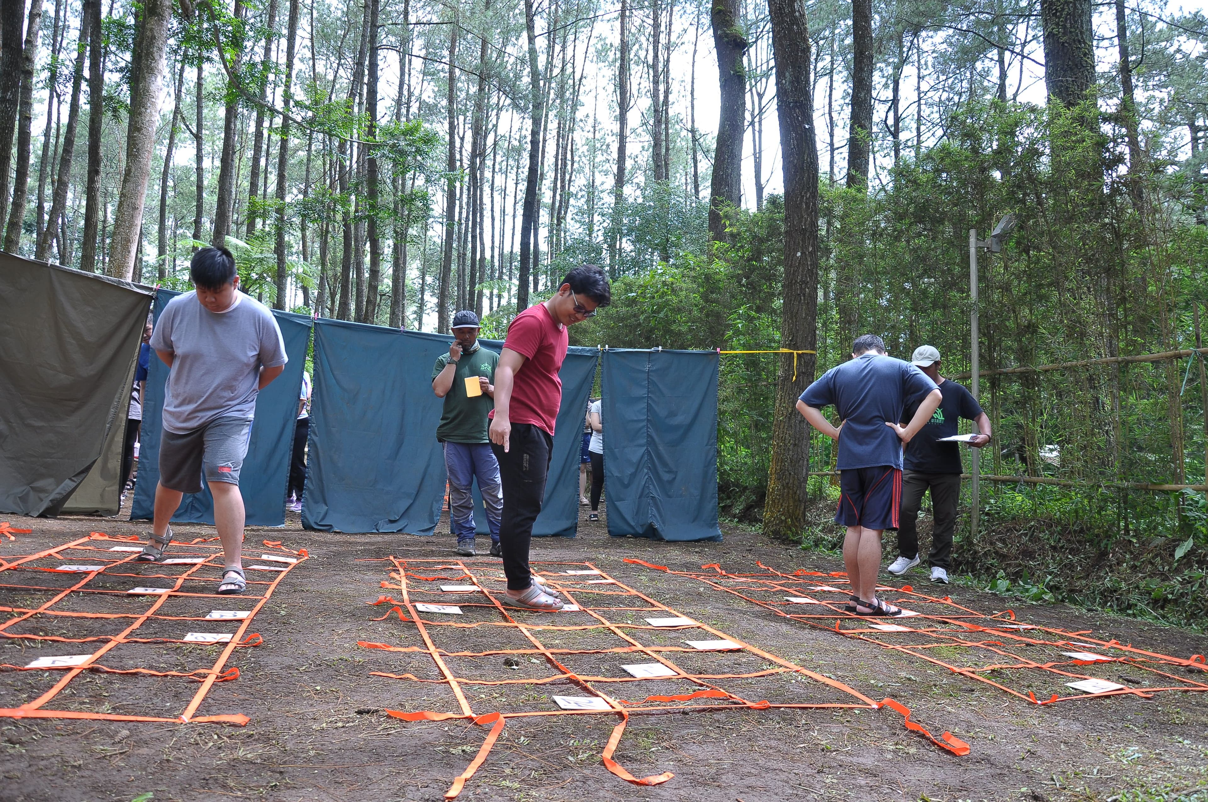 Paket Team Building untuk 10 orang