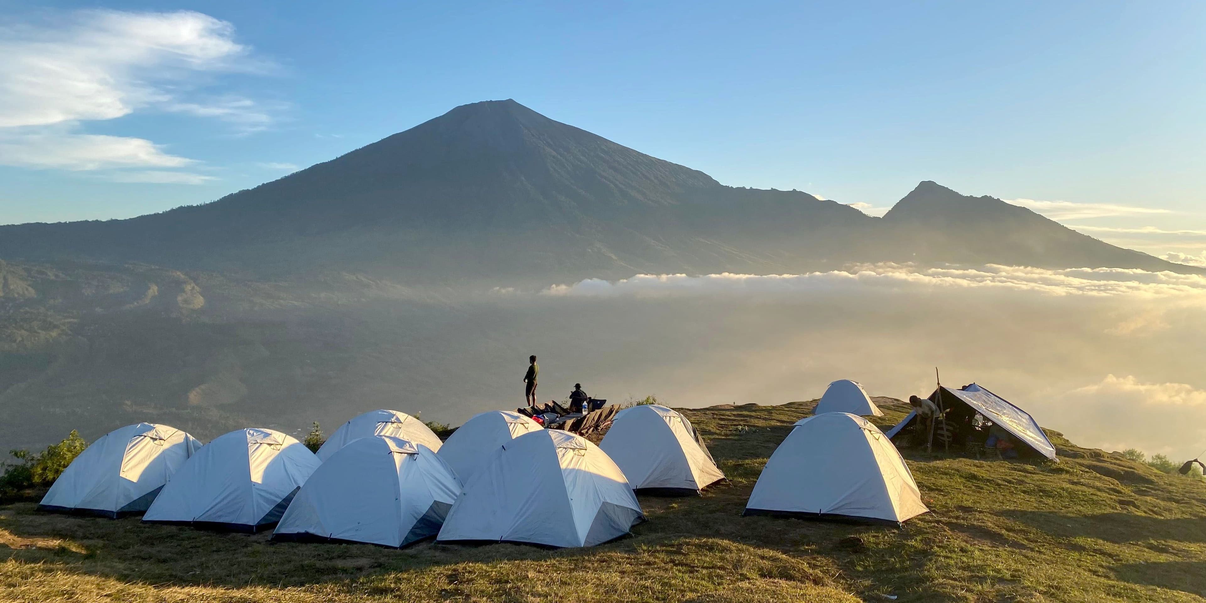 Pendakian & Camping Bukit Pergasingan 2H1M – Paket Standard