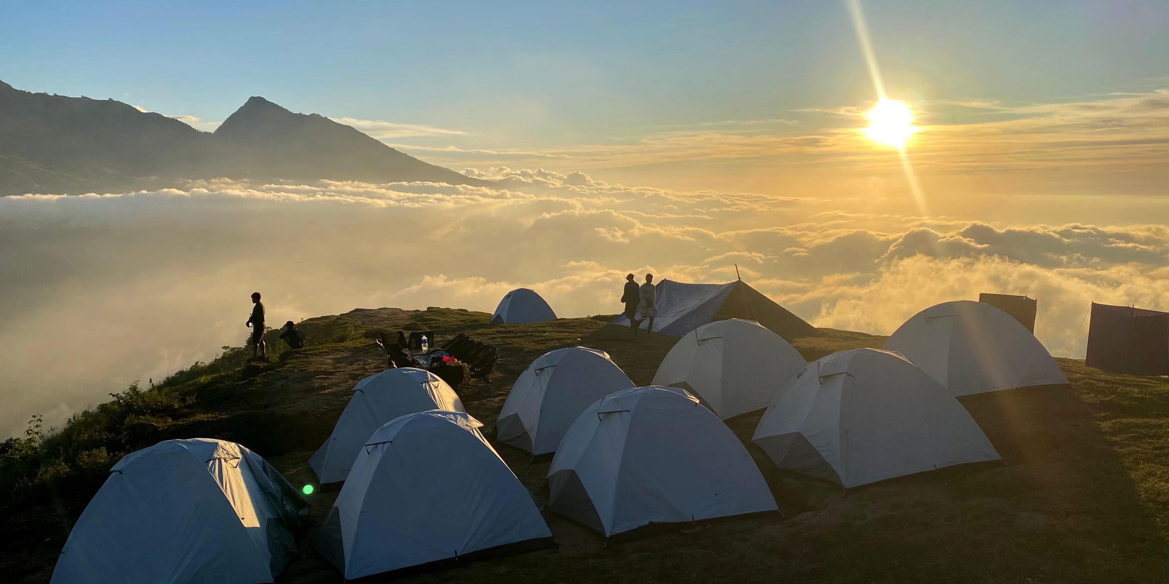 Pendakian & Camping Bukit Pergasingan 2H1M – Paket Standard