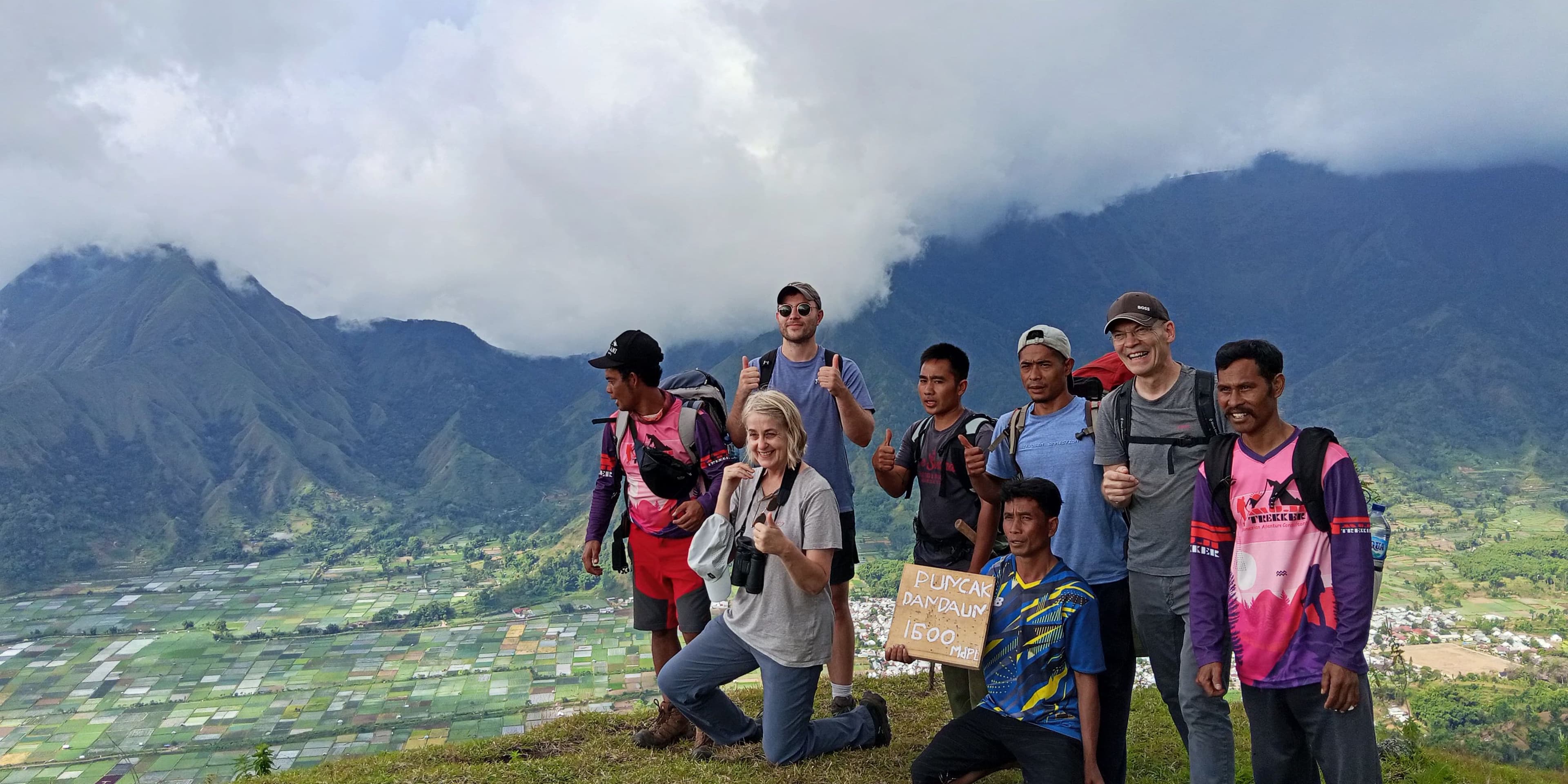 Standard Wildflower Trip Lombok – Pendakian & Camping 2H1M
