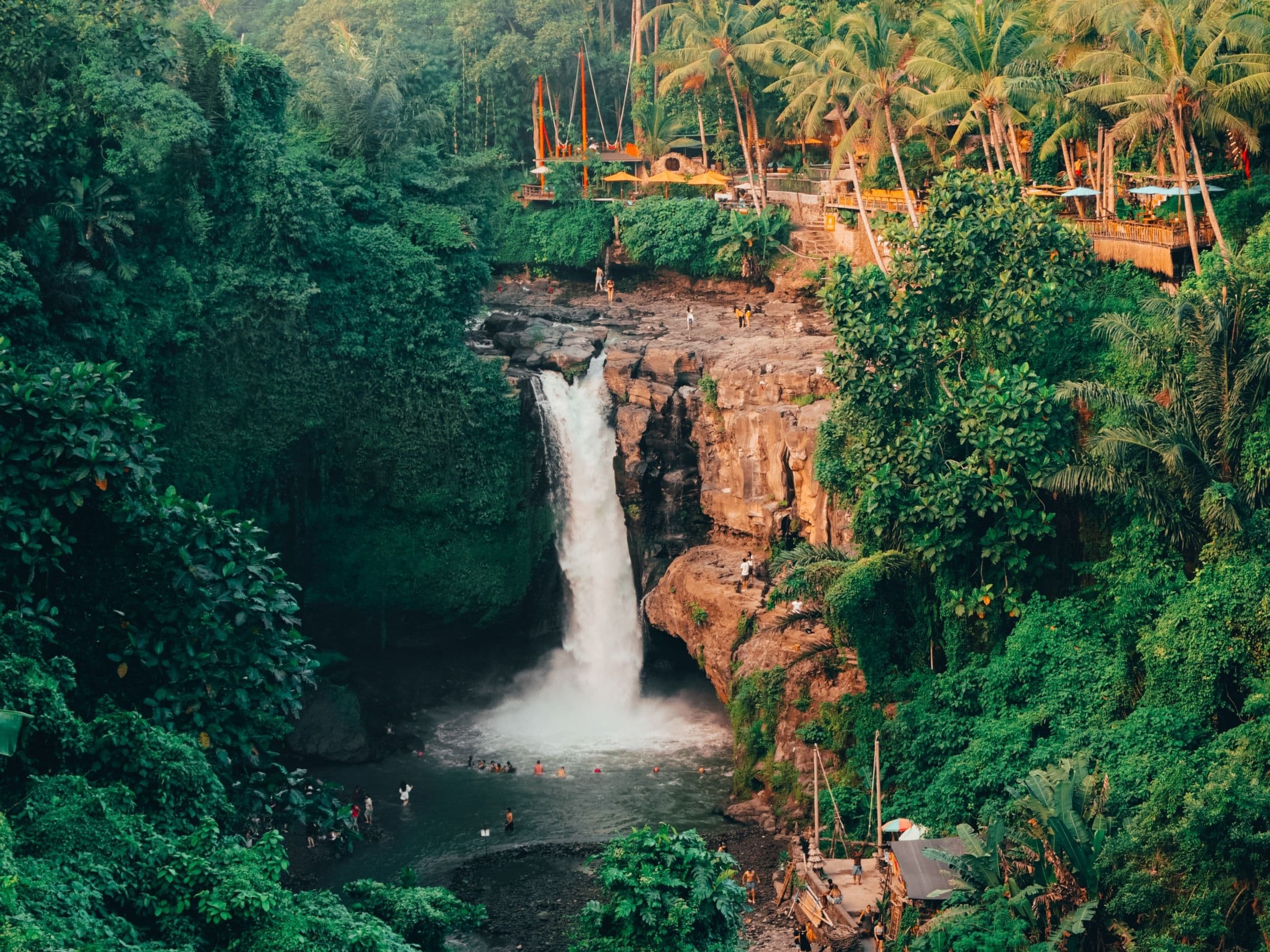 Ubud Tour C Rice Terrace - Rumah Bali Batuan - Batuan Temple - Waterfall