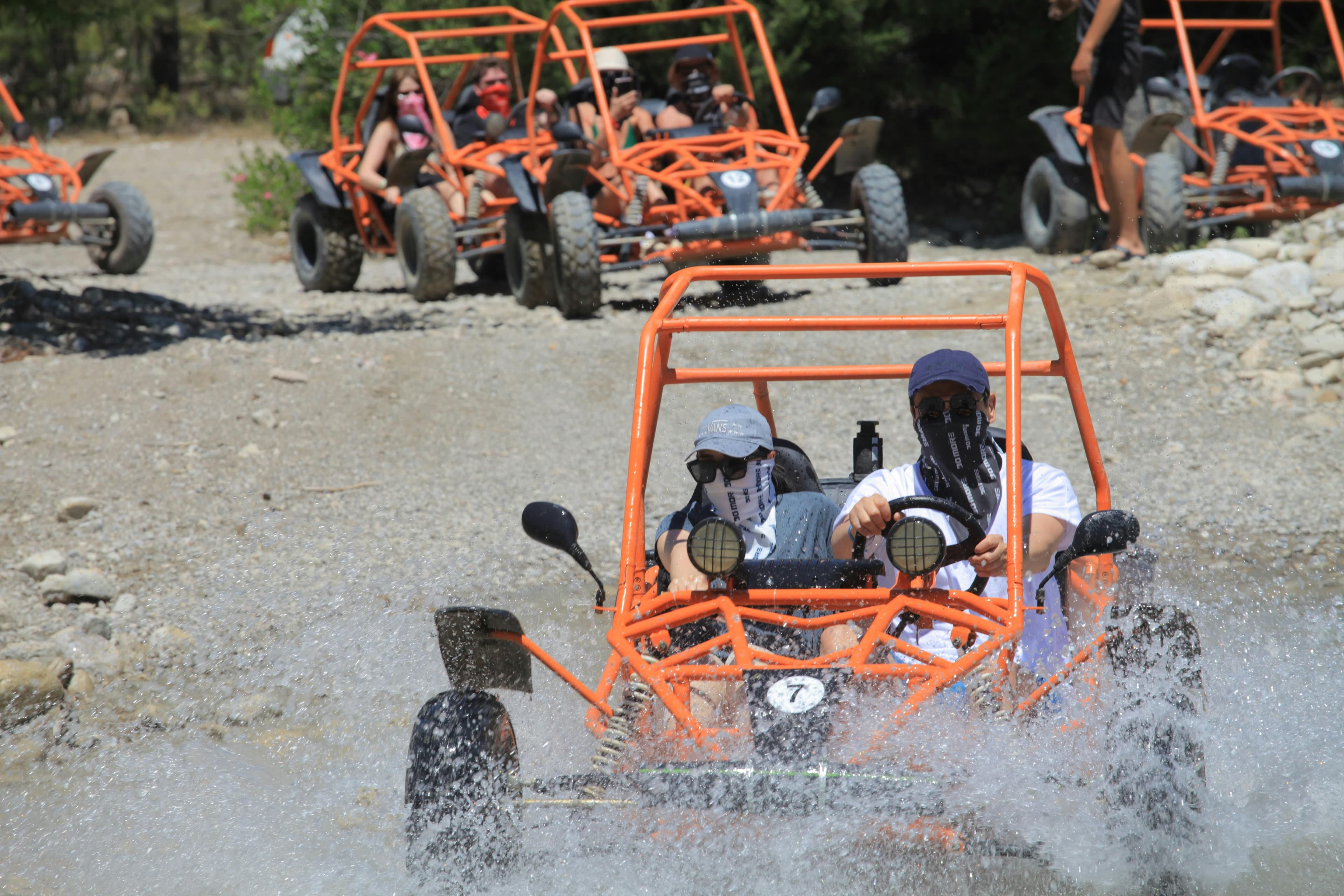 Perjalanan Privat Buggy Car