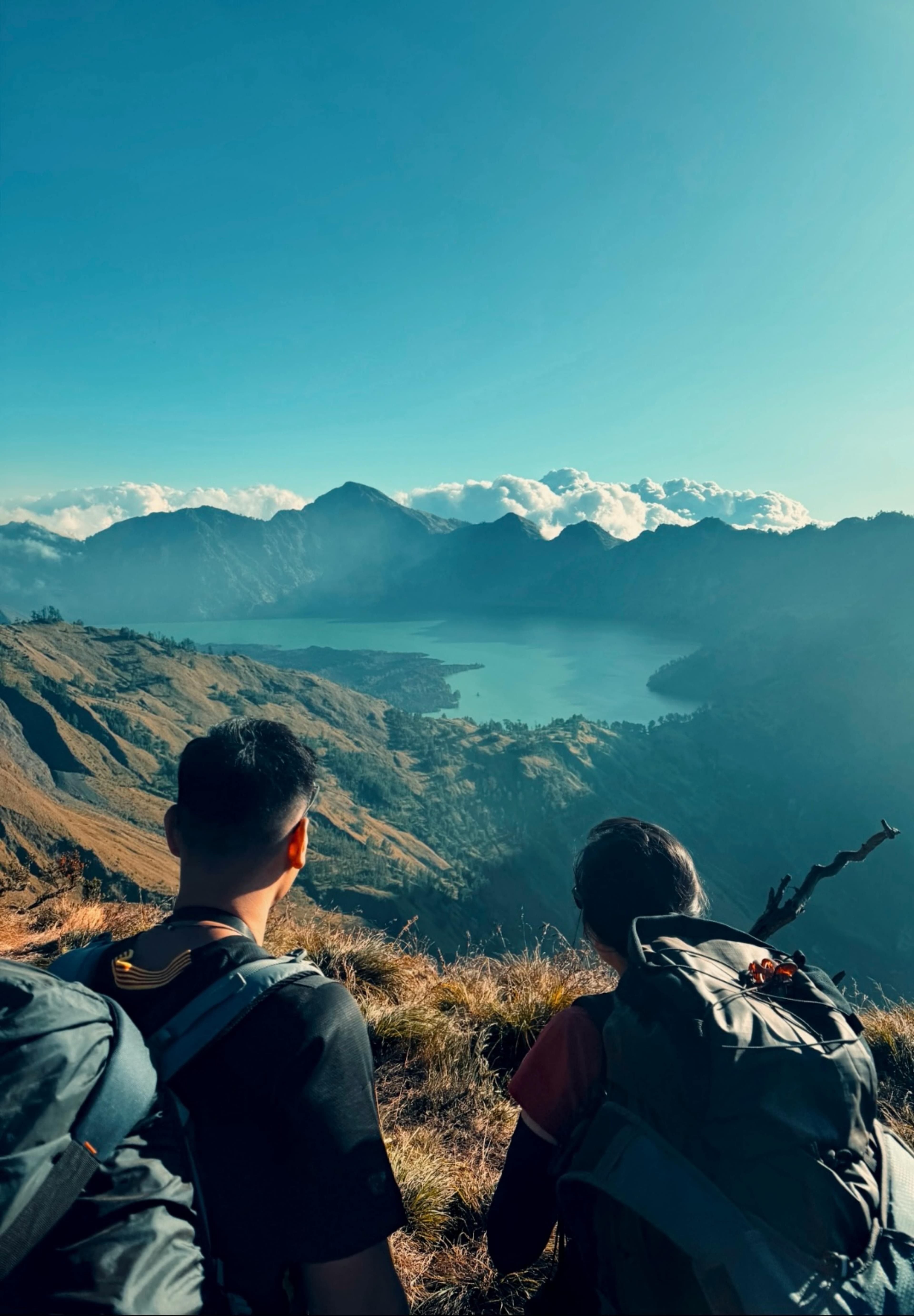 Pendakian Gunung Rinjani 4H3M via Sembalun: Paket Deluxe